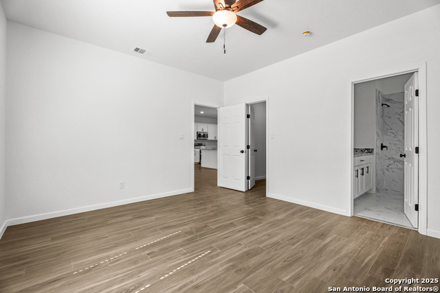 Image 10 of 21 For 1080 Greenhill Dr