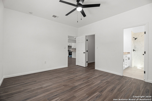 Image 11 of 21 For 1130 Greenhill Dr