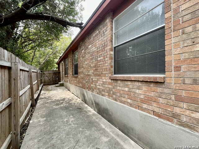 Image 23 of 49 For 12234 Maverick Bluff