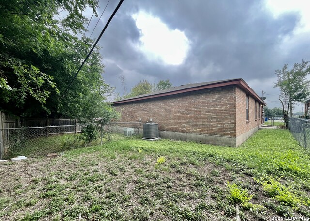 Image 47 of 49 For 12234 Maverick Bluff