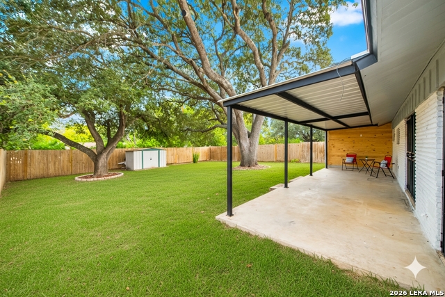 Image 12 of 15 For 1610 Brice  