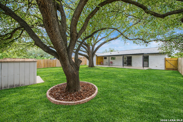 Image 15 of 15 For 1610 Brice  