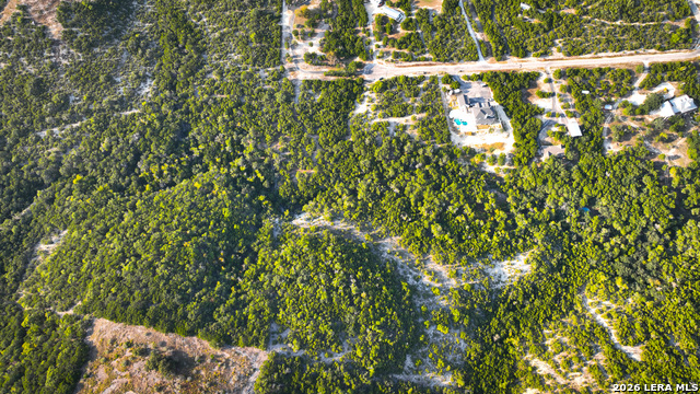 Image 5 of 50 For 417 Sparkling Springs Dr