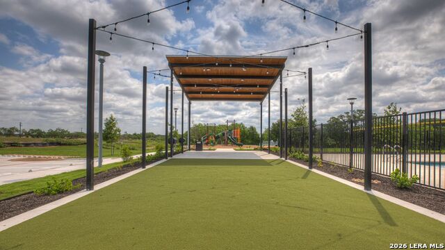 Listing photo id 36 for 812 Nodding Nixie