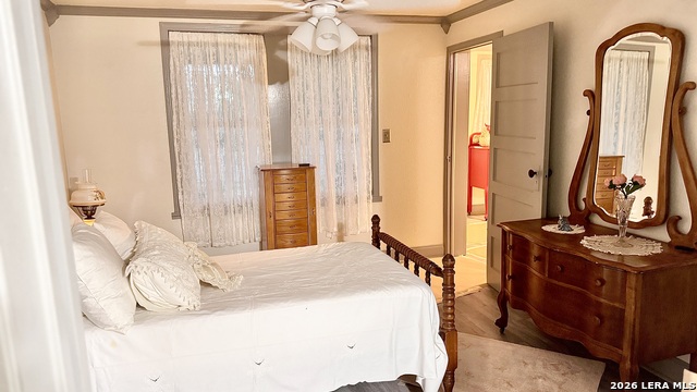 Image 10 of 19 For 1615 Lorenzo St.