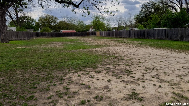 Image 19 of 19 For 1615 Lorenzo St.