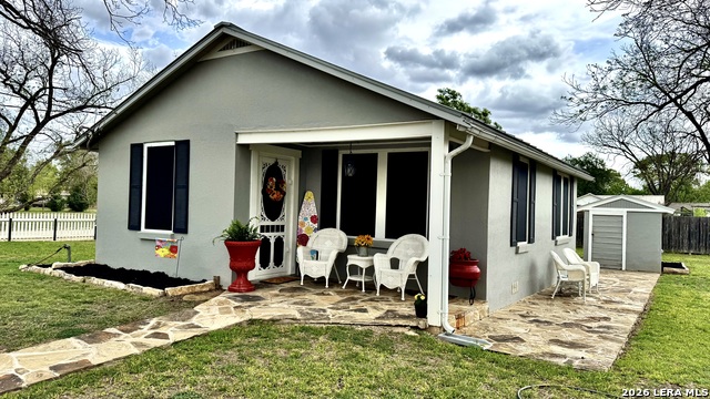 Image 2 of 19 For 1615 Lorenzo St.