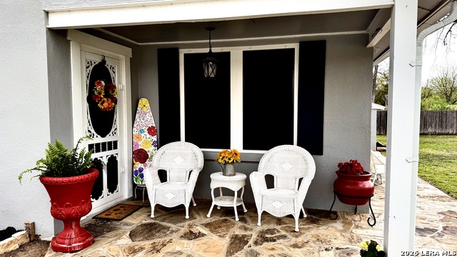 Image 3 of 19 For 1615 Lorenzo St.