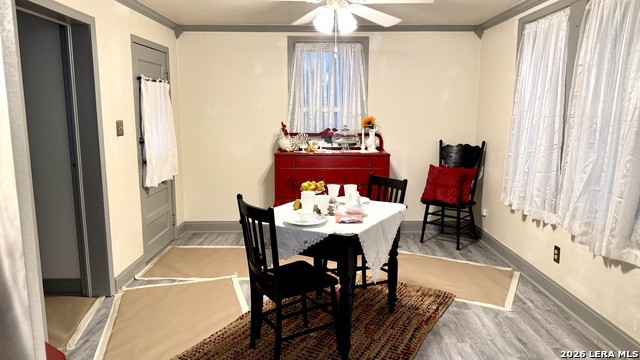 Image 8 of 19 For 1615 Lorenzo St.