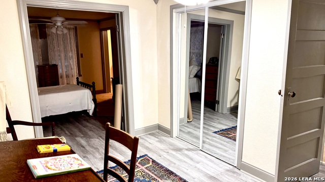 Image 9 of 19 For 1615 Lorenzo St.