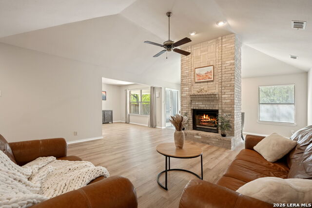 Image 7 of 27 For 126 Golden Way