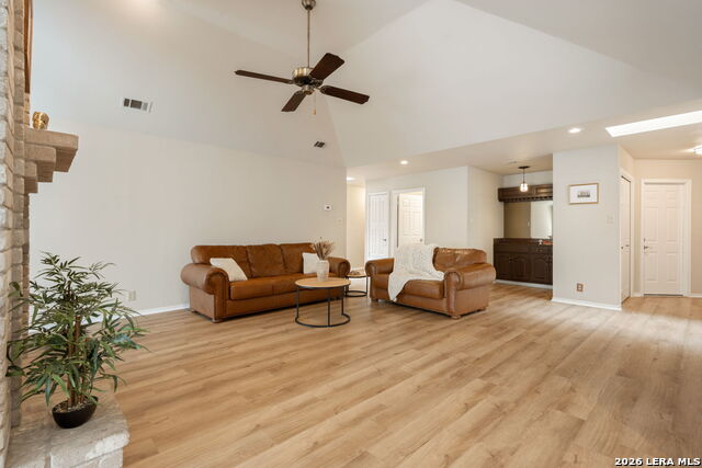 Image 8 of 27 For 126 Golden Way