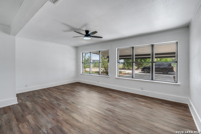 Image 18 of 26 For 5118 Gawain Dr