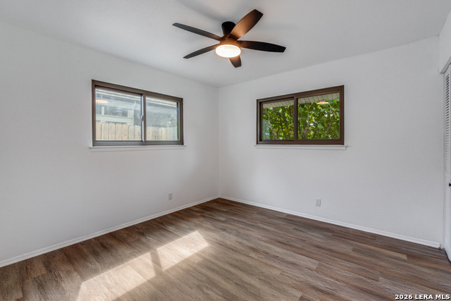 Image 20 of 26 For 5118 Gawain Dr