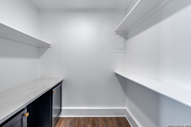 Image 21 of 26 For 5118 Gawain Dr