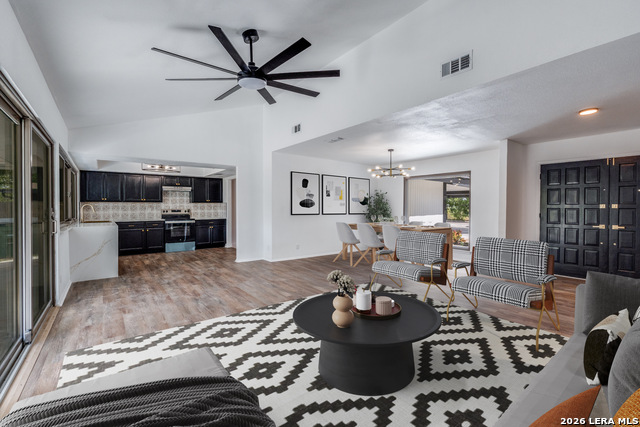 Image 9 of 26 For 5118 Gawain Dr