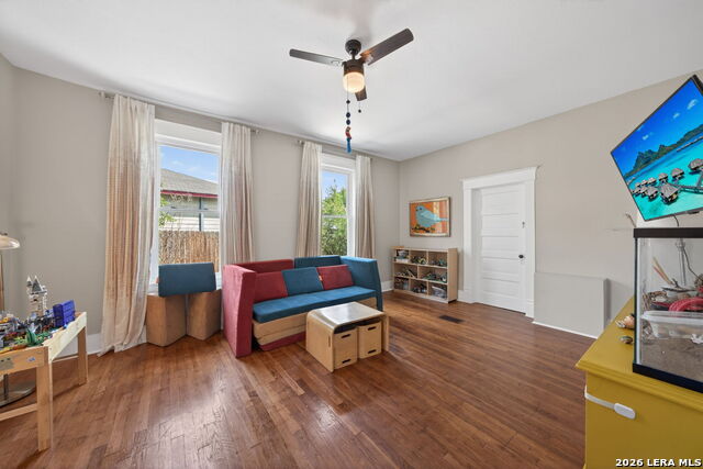 Image 13 of 45 For 426 Rigsby Ave