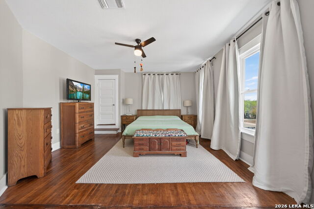 Image 21 of 45 For 426 Rigsby Ave