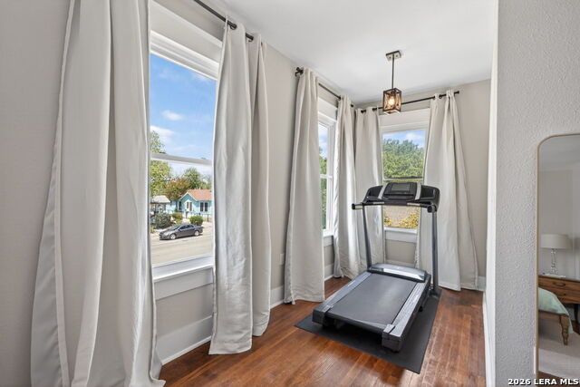 Image 23 of 45 For 426 Rigsby Ave