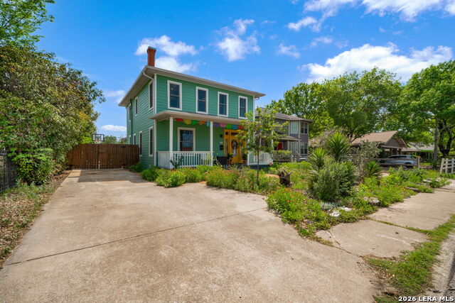 Image 3 of 45 For 426 Rigsby Ave