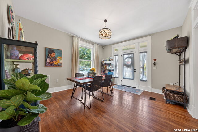 Image 8 of 45 For 426 Rigsby Ave