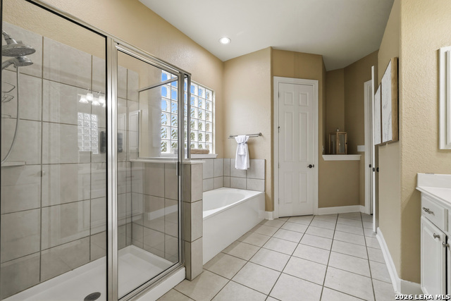 Image 23 of 41 For 71 Sable Hts