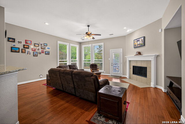 Image 9 of 42 For 8715 Rancho De Taos