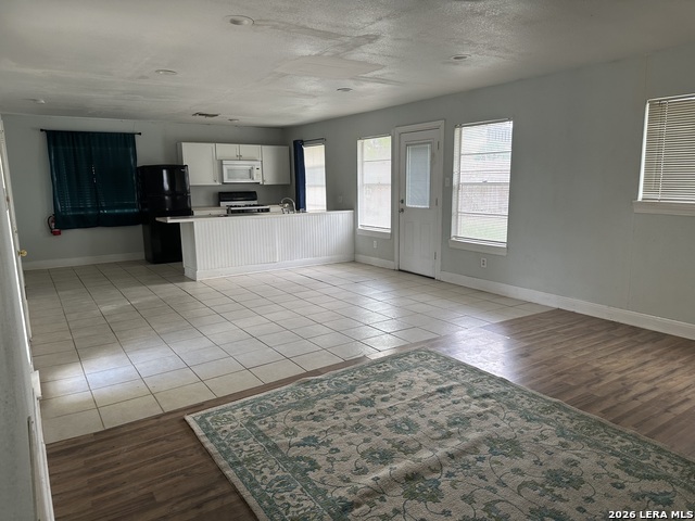 Image 2 of 9 For 4911 Longfellow Blvd