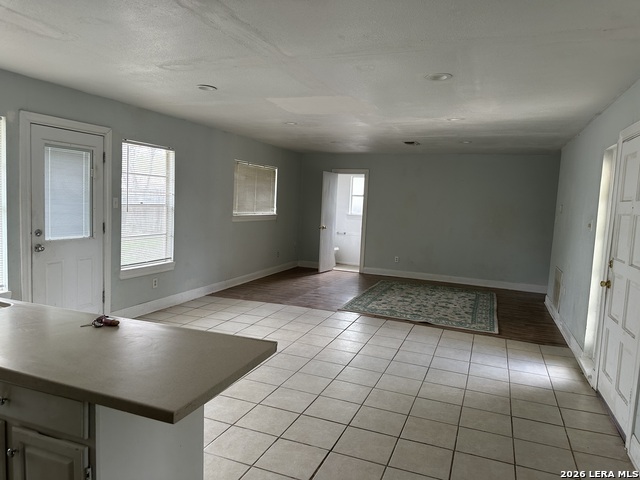 Image 3 of 9 For 4911 Longfellow Blvd