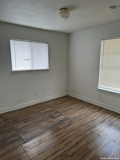 Image 8 of 9 For 4911 Longfellow Blvd