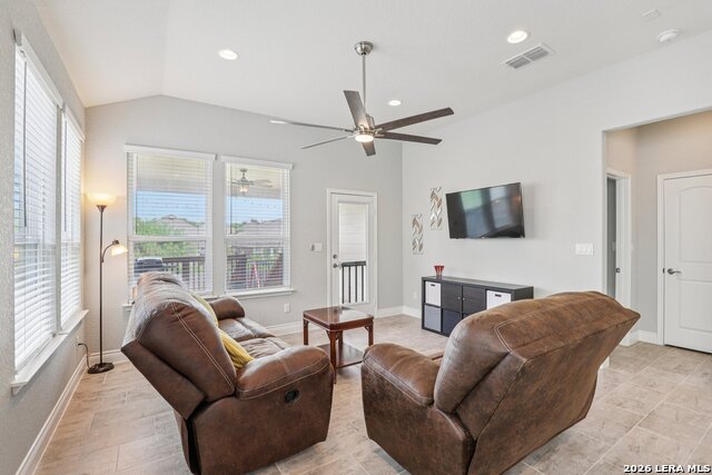 Image 13 of 50 For 27450 Paraiso Sands