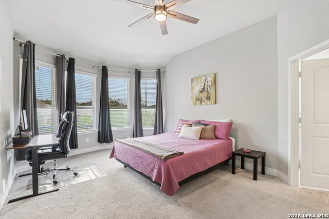 Image 29 of 50 For 27450 Paraiso Sands