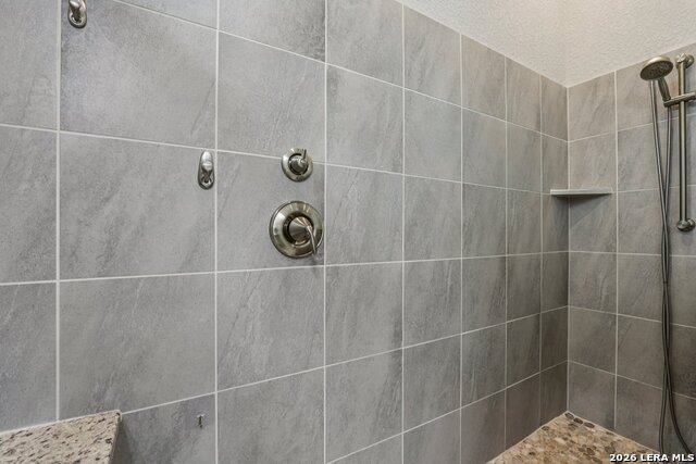 Image 35 of 50 For 27450 Paraiso Sands