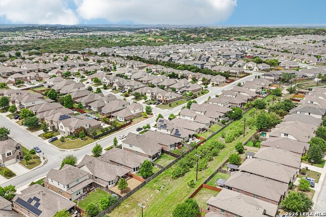 Image 42 of 50 For 27450 Paraiso Sands