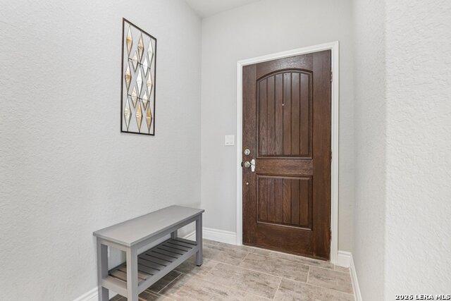 Image 5 of 50 For 27450 Paraiso Sands