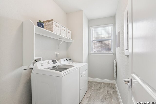 Image 8 of 50 For 27450 Paraiso Sands