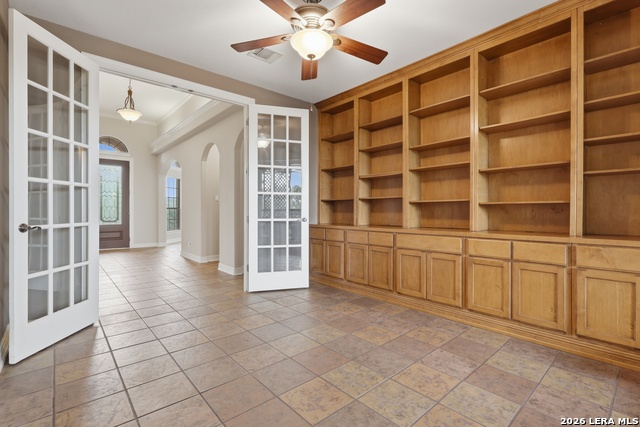 Image 11 of 66 For 2806 Roan Creek