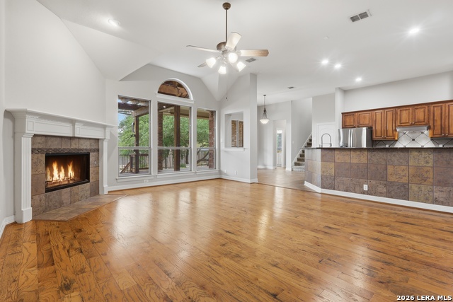 Image 13 of 66 For 2806 Roan Creek