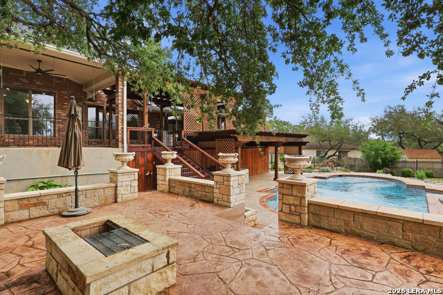 Image 46 of 66 For 2806 Roan Creek