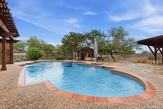 Image 47 of 66 For 2806 Roan Creek