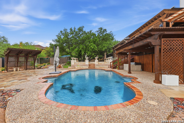 Image 48 of 66 For 2806 Roan Creek