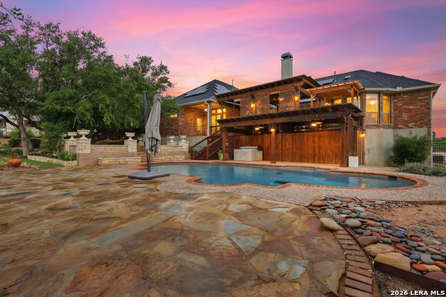 Image 50 of 66 For 2806 Roan Creek