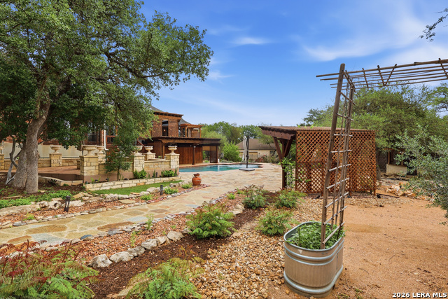 Image 56 of 66 For 2806 Roan Creek