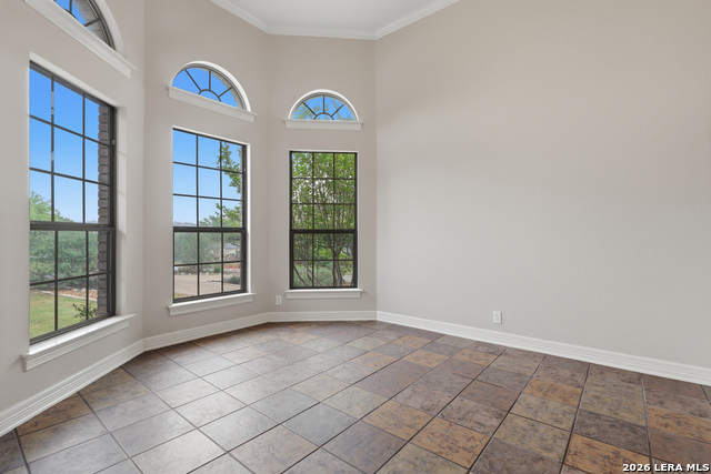 Image 6 of 66 For 2806 Roan Creek