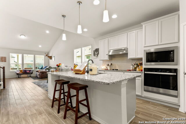 Image 3 of 26 For 4012 Wild Bloom