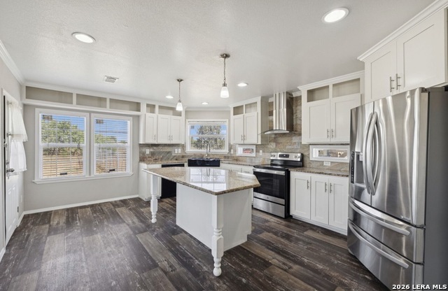 Image 12 of 42 For 12652 Bernhardt