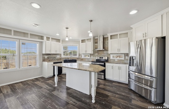 Image 15 of 42 For 12652 Bernhardt