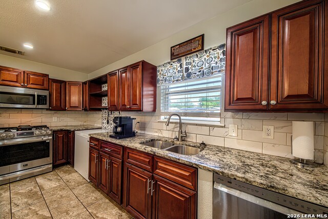 Image 12 of 26 For 4626 Lakewood