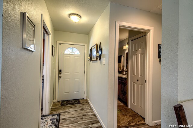 Image 4 of 26 For 4626 Lakewood