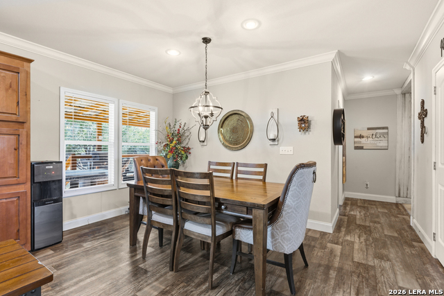 Image 16 of 45 For 7870 Ranch Road 165